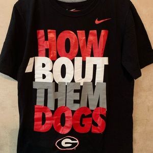 Black nike UGA tshirt